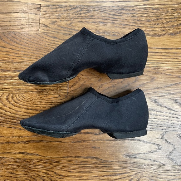 Revolution Stretch Canvas Jazz Shoes - Picture 3 of 9